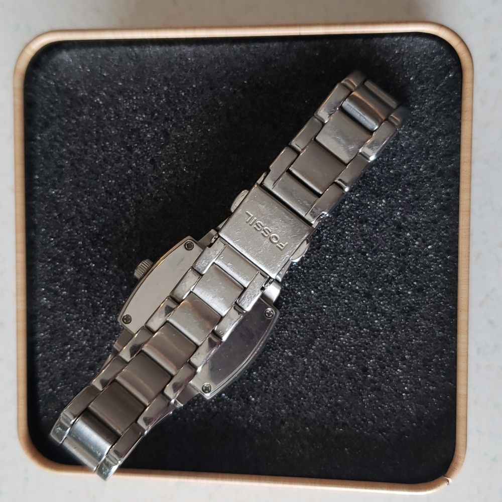Fossil Blue Women's Stainless Steel Watch - Picture 3 of 6